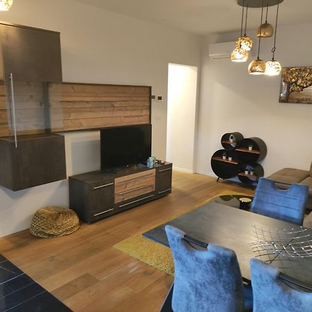 City East Apartment Zagreb With Private Parking Zewnętrze zdjęcie