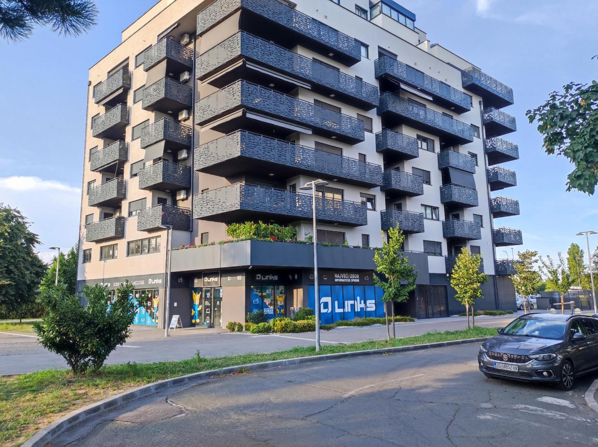 City East Apartment Zagreb With Private Parking Zewnętrze zdjęcie